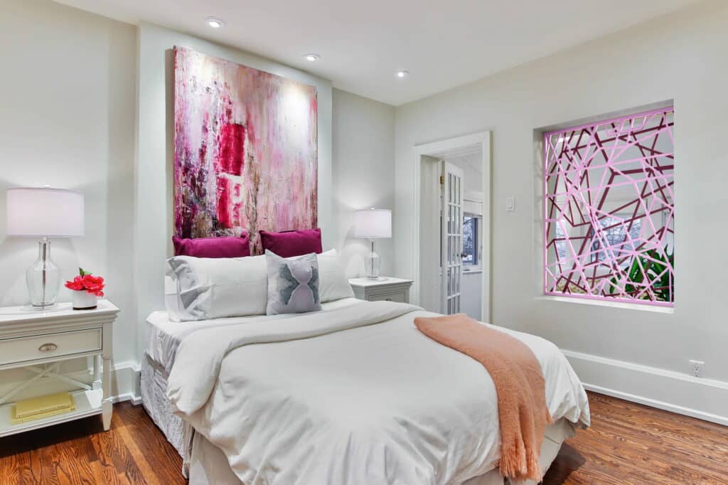 Tableaux "Strata" Custom Decorative Grilles in Bedroom